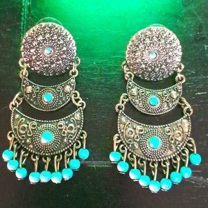 Post dangle earrings